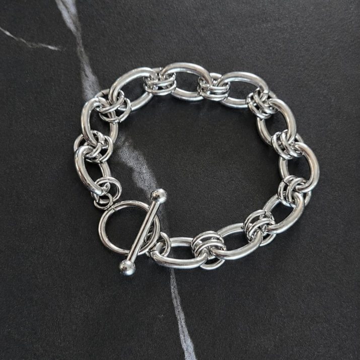oval link bracelet